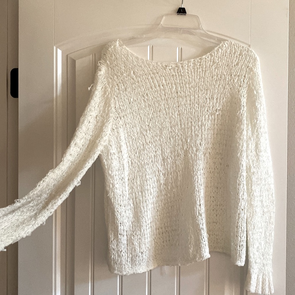 White knit sweater